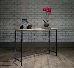 Iron console with high-quality MDF wood – elegant modern design