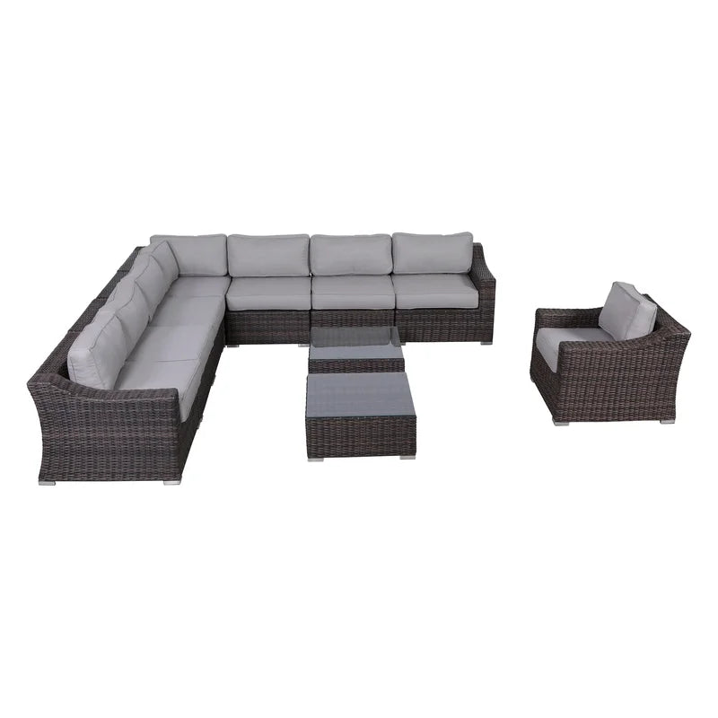 Rattan breaker corner is enough for 8 people