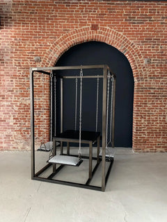 Outdoor Beech Wood Table Swing with Durable Black Iron Frame – Perfect for Parties and Gatherings