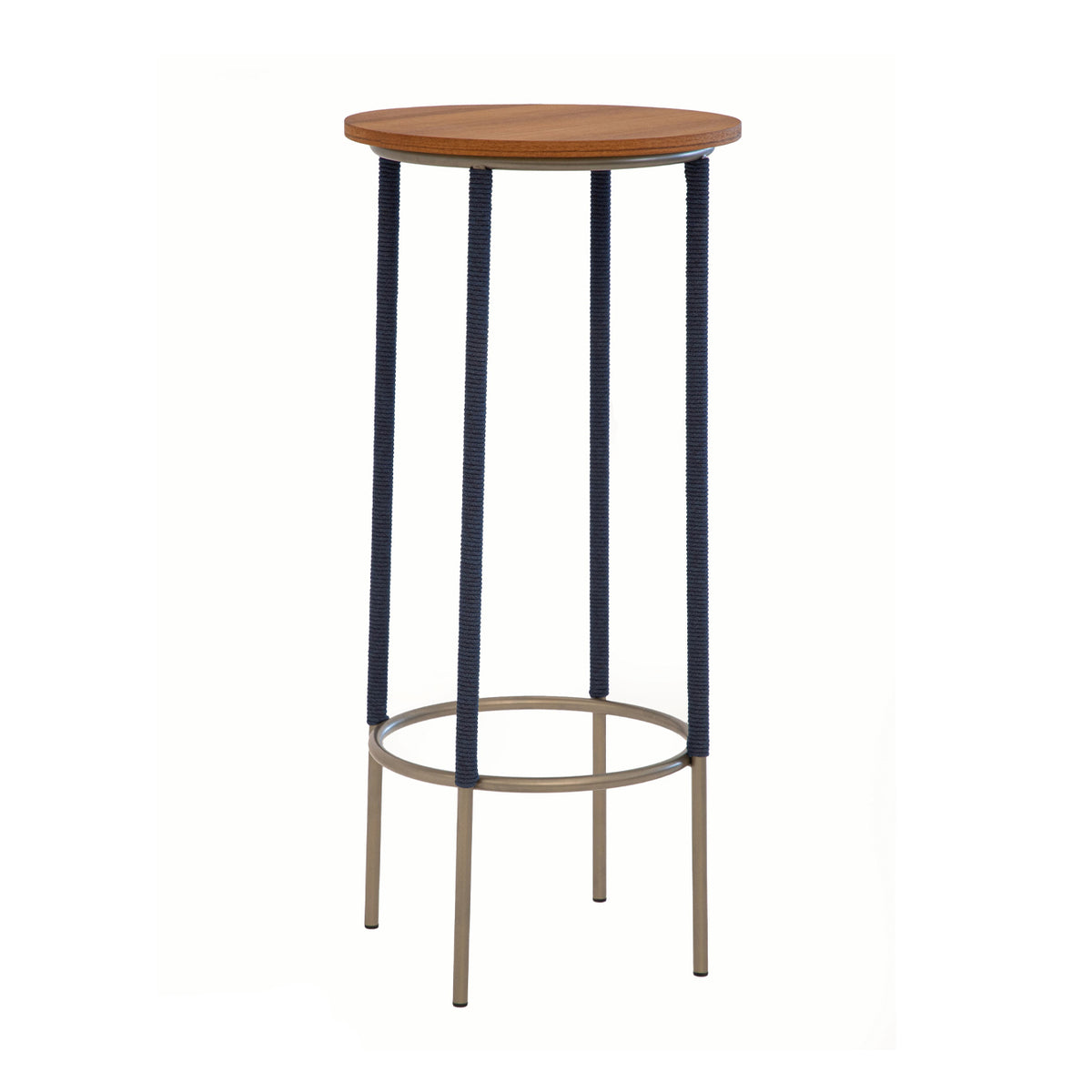 طاولة بن خشب زان أحمر للديكور الخارجي – تصميم عصري ومتين مع هيكل معدني مقاوم للعوامل الجوية | OS-WD-042