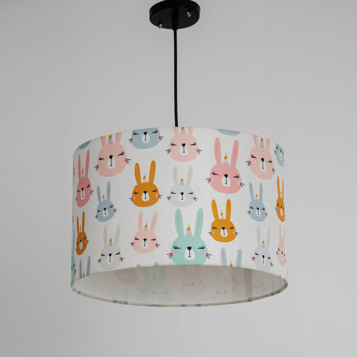 Modern Ceiling Pendant WDD-003 – Luxury Design Made of Velvet Fabric Print with Vacuum Layer and Durable Iron Chassis