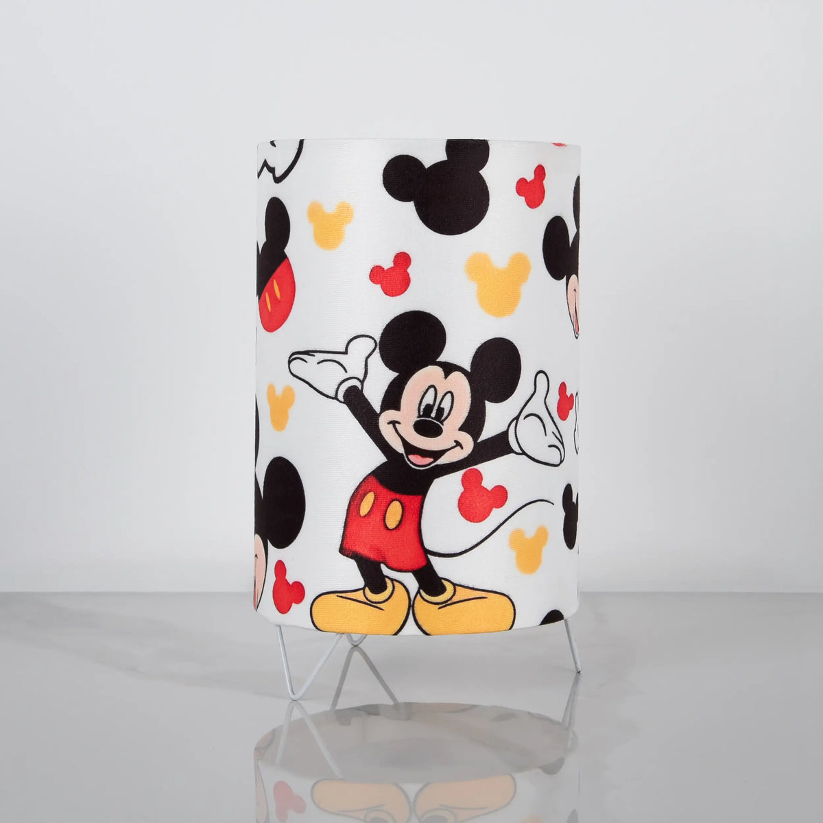 Modern Lamp WDD-017 – Elegant design with iron chassis and heat-resistant vacuum layer with luxury printed fabric