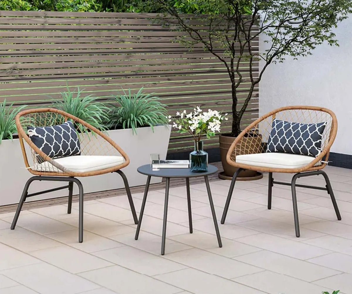 Set of 2 chairs and a table made of rattan - OS-296
