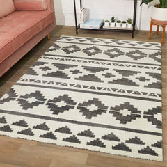 Beyansa handmade rug 150 * 200