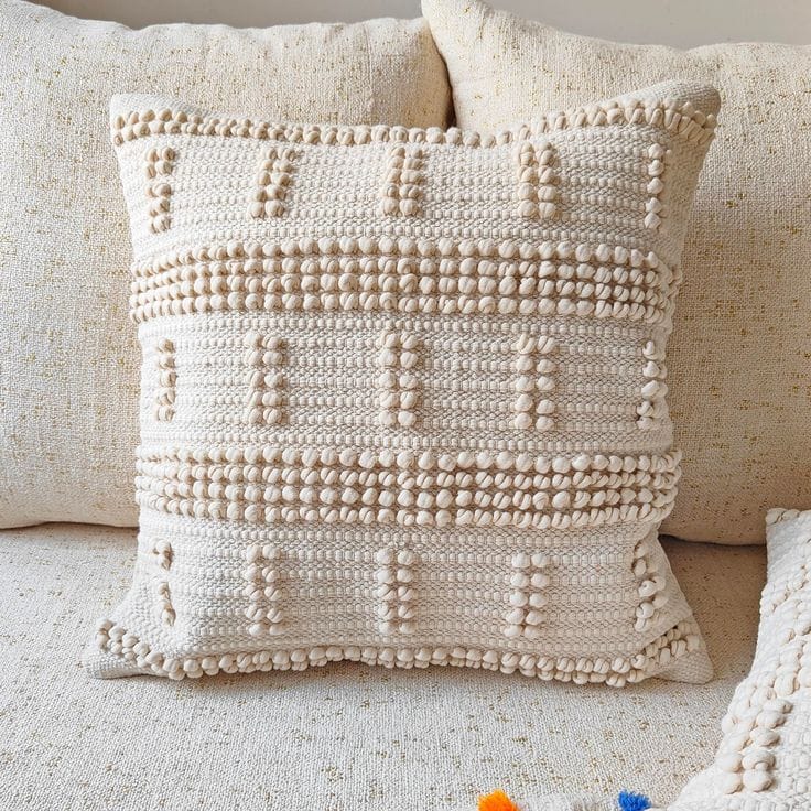 Handmade Wool Cushion – HAZ-143
