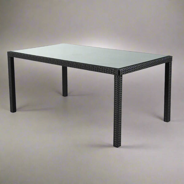 Violin table for outdoor decor