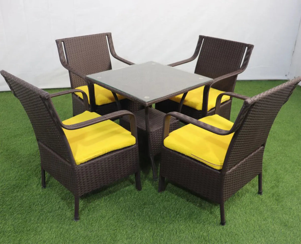 Rattan set with 4 chairs and table TOK-003