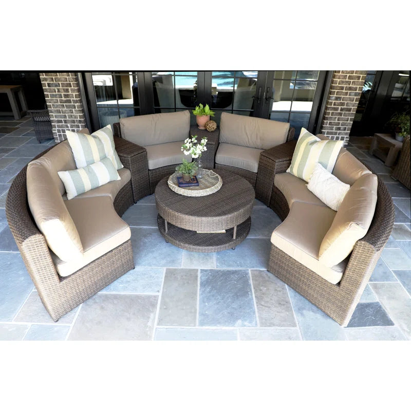 Brooklyn rattan corner is enough for 6 people