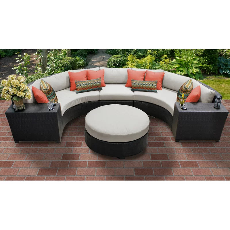 A rattan VIP corner for 5 people, semi-circular