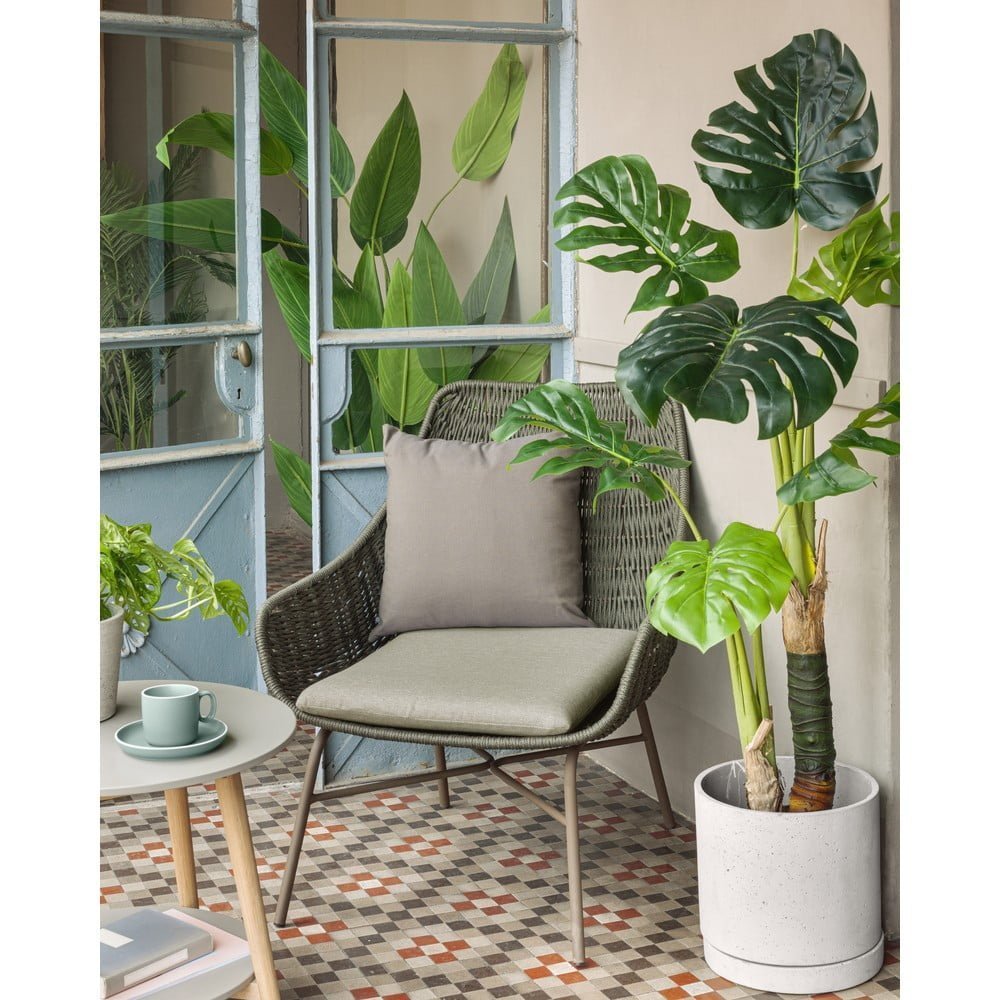 Omari rope chair for restaurants and cafes