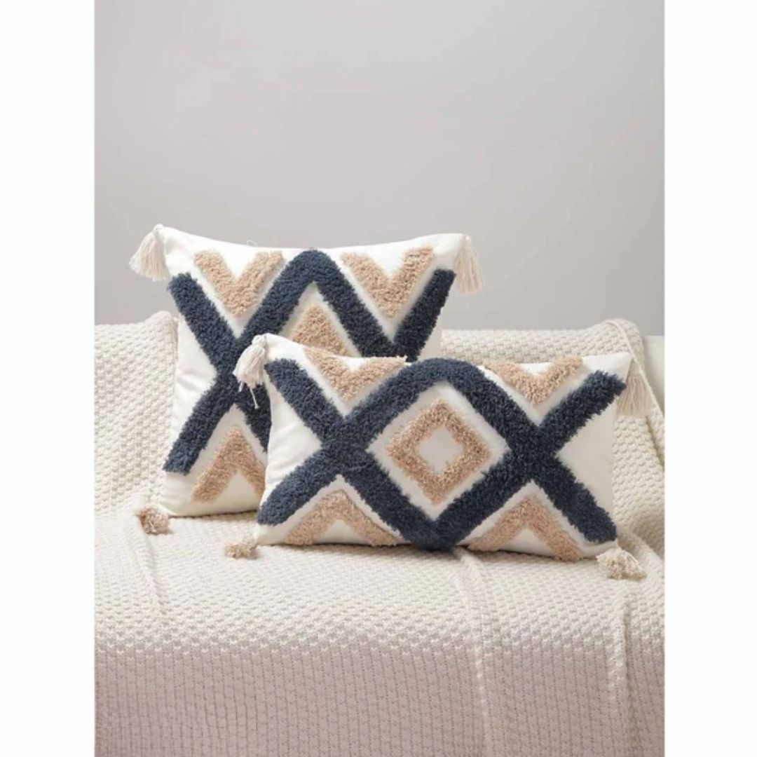 Linen cushion - RAZ-154