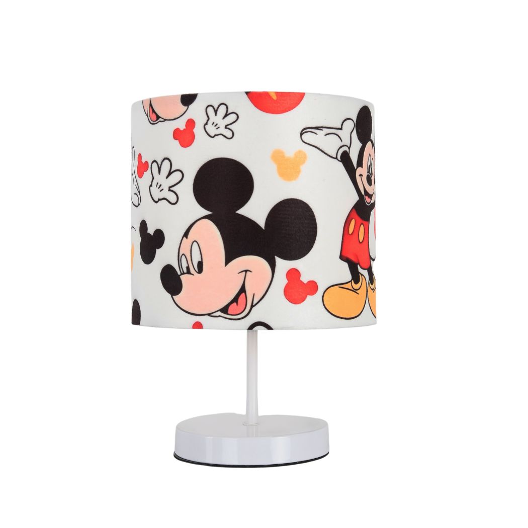 Metal floor lamp in white color model WDD-053 – Elegant modern design by Oscar Furniture