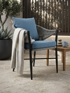 Metal Rope Chair for Restaurants and Cafes with a Modern and Elegant Design – Model OS-004