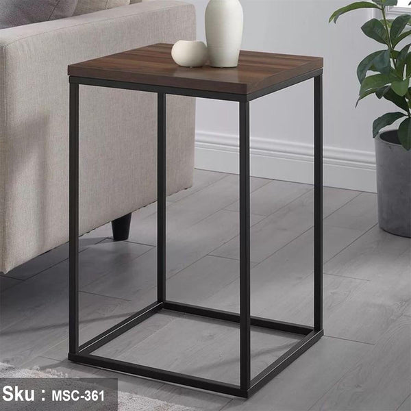 جيني ترابيزة جانبية خشبMDF - اوسكار رتان