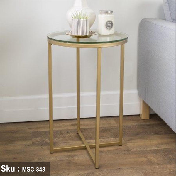 دينسي ترابيزة جانبية 55 * 40 زجاج  - اوسكار رتان